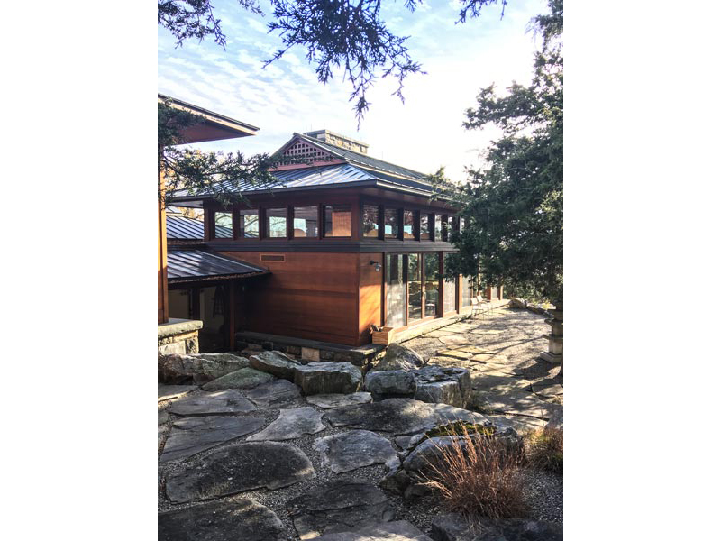 Cat Hill Residence