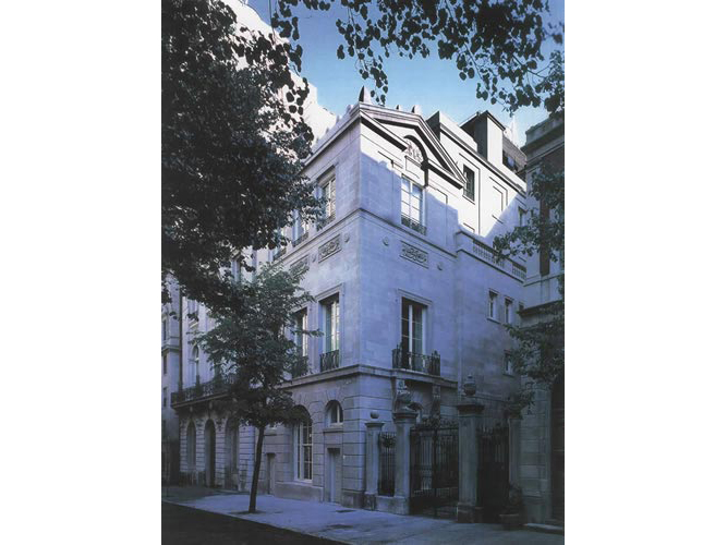 Carhart Mansion
